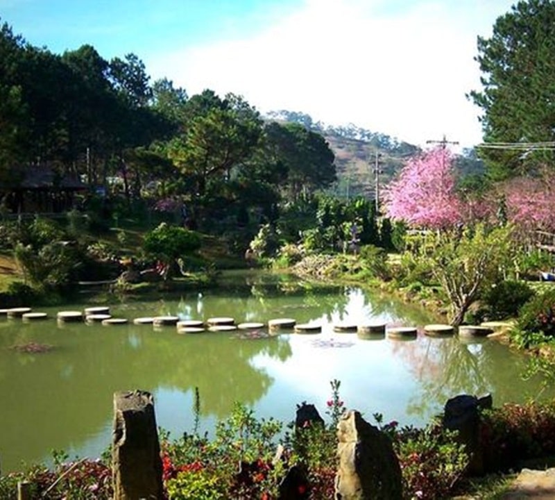 Vẻ đẹp của hồ Đan Kia