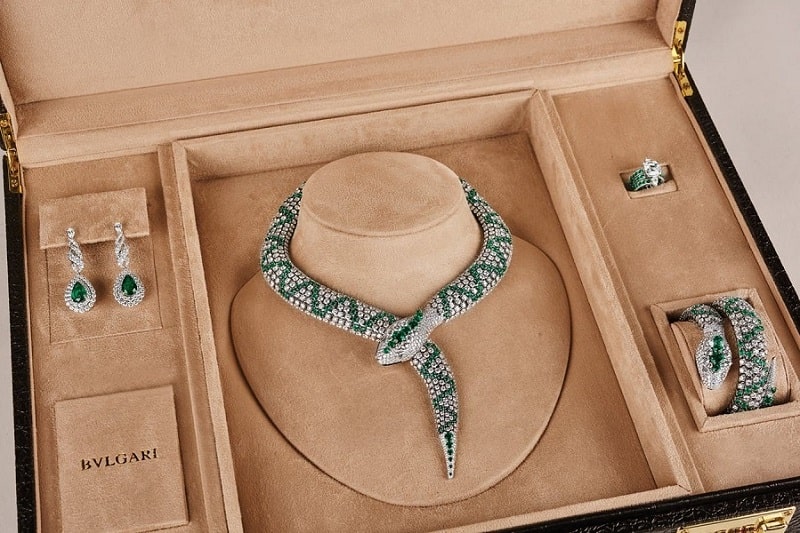 Top 5 xu hướng trang sức vàng 2