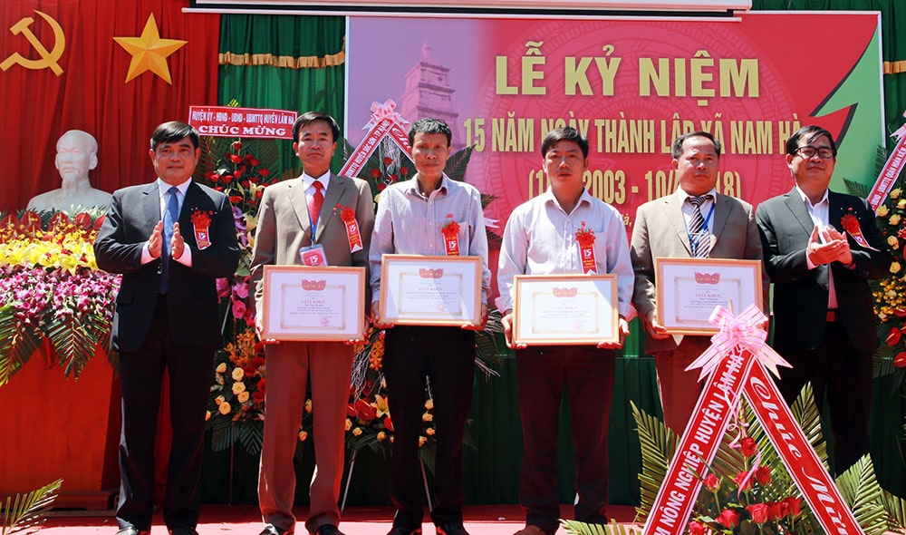 Địa chỉ và số điện thoại UBND xã Nam Hà